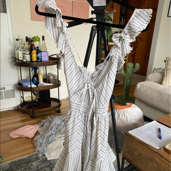 Selfie Leslie Striped Ruffle Romper - Picture 4 of 4